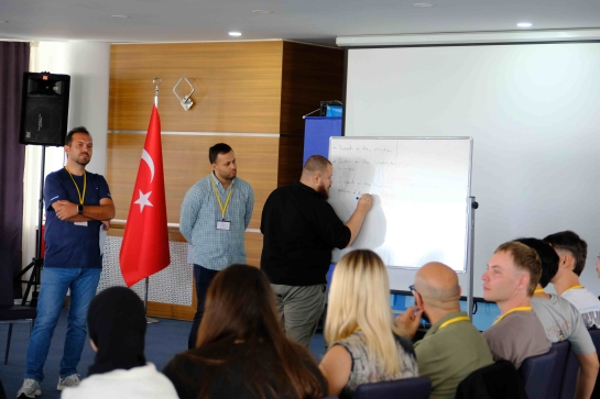 SMART STEPS Projesinde İlk Gün: Dijital Sağlık Okuryazarlığı ve Sahte Haberlerle Mücadele